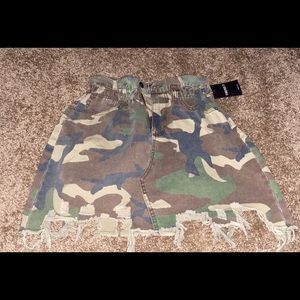 SMALL Forever 21 Skirt Camo